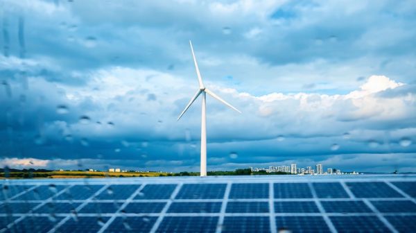 10 stratégies clés pour maîtriser la transition énergétique